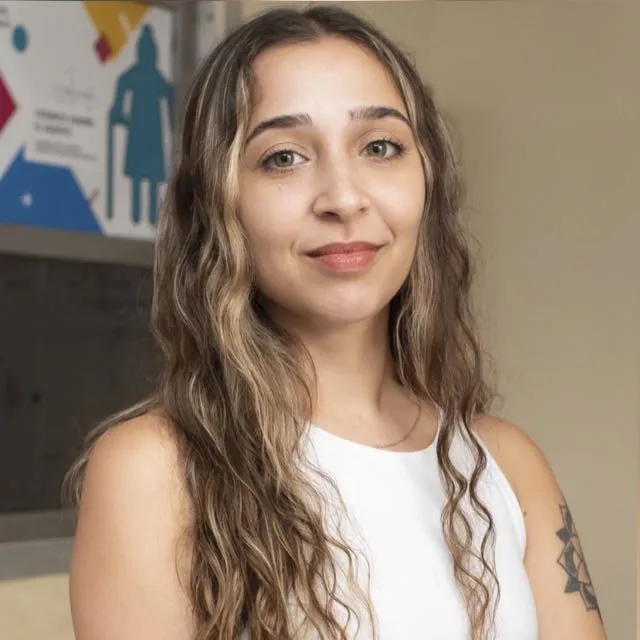 Retrato de Agustina Siri sonriendo